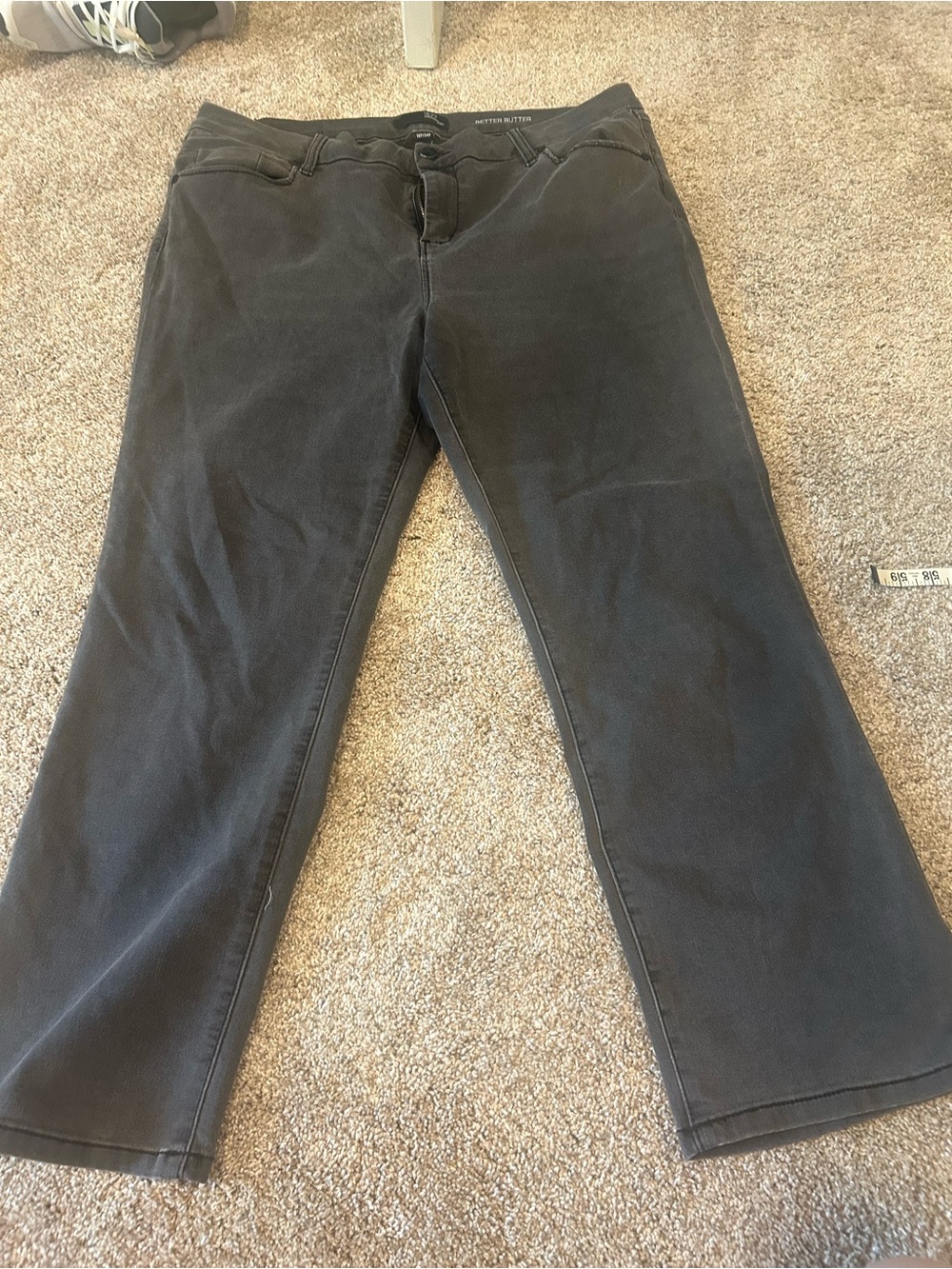 1822 Better Butter Straight Leg Jeans
